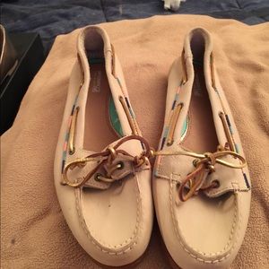 Leather Sperry topsides. Size 10. Never worn.